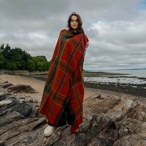 MINTA by ARAMINTA CAMPBELL Autumn Woodland Walk Tartan Throw NWT